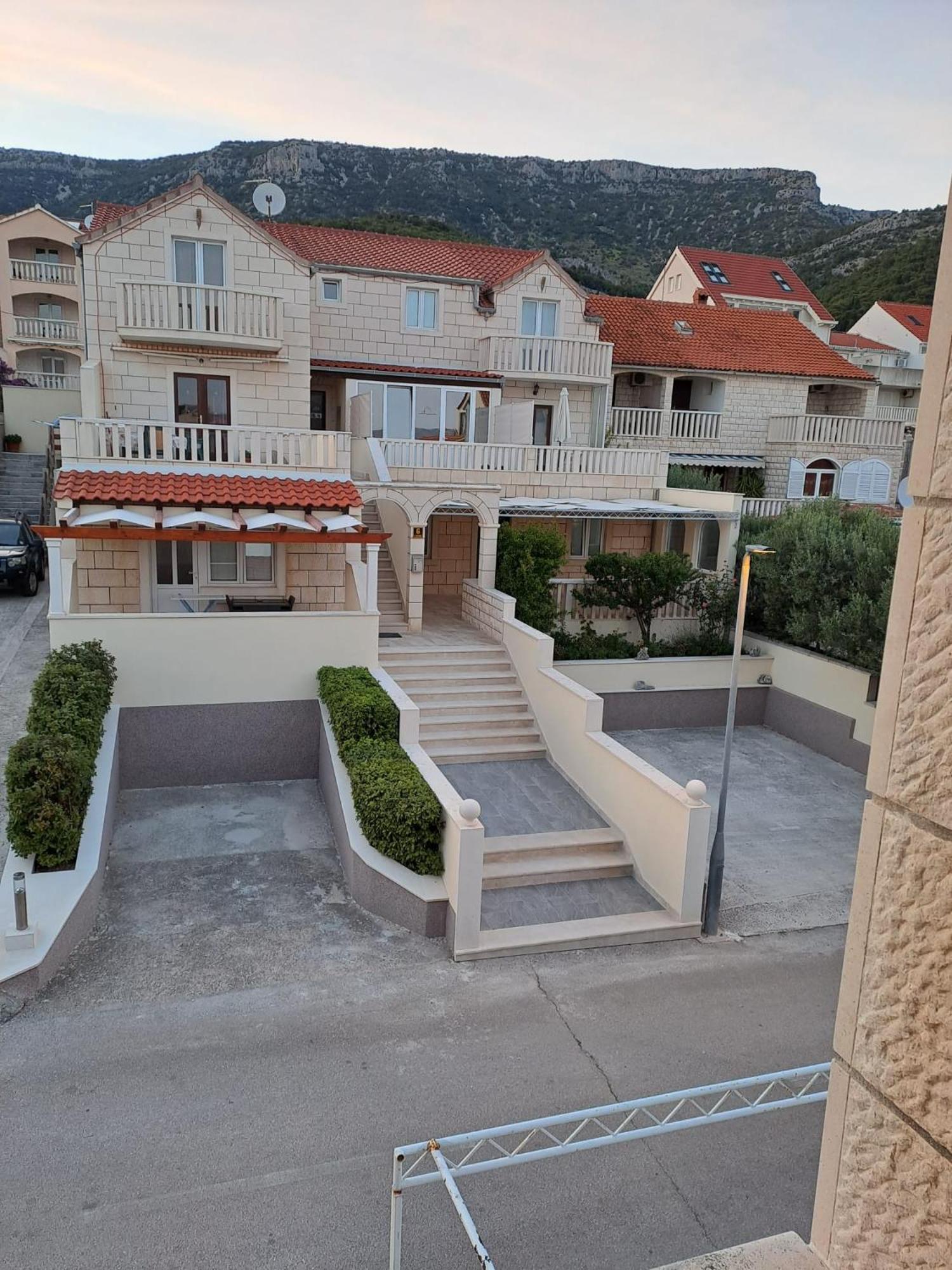 Sea View Room Bol Exterior foto